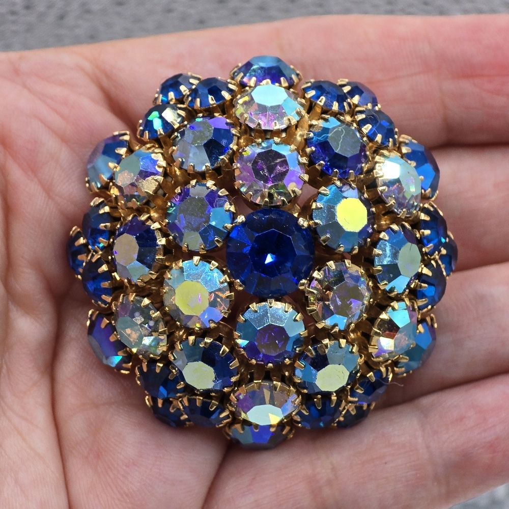Vintage 60s Warner Peacock Blue Green Aurora Borealis Dome Brooch